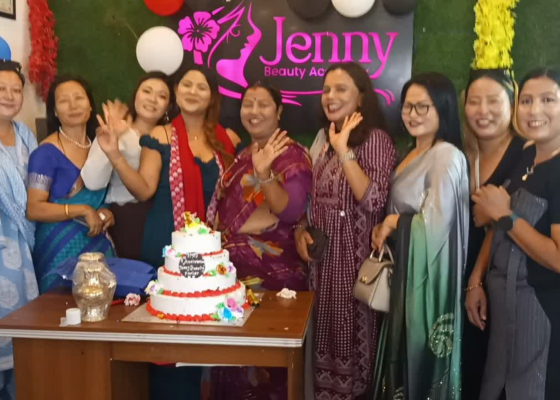 जेनी व्युटी एकेडेमीको ५औं वार्षिकोत्सव भव्य रूपमा सम्पन्न: पूर्वकै उत्कृष्ट ब्राण्ड बन्न सफल जेनी व्युटी एकेडेमीको ५औं वार्षिकोत्सव भव्य रूपमा सम्पन्न: पूर्वकै उत्कृष्ट ब्राण्ड बन्न सफल