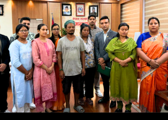 सरकार र गरिमा चौधरीका परिवारबीच तीनबुँदे सहमति, सात सदस्यीय समिति बन्ने सरकार र गरिमा चौधरीका परिवारबीच तीनबुँदे सहमति, सात सदस्यीय समिति बन्ने