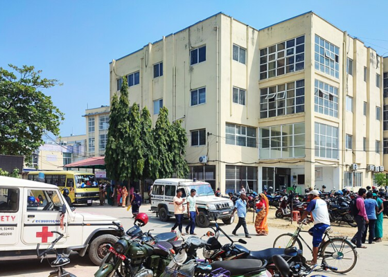 जनकपुरधाममा पुरानो रिसइबीका कारण साथीकै चक्कु प्रहारबाट एक युवकको ज्यान गयो